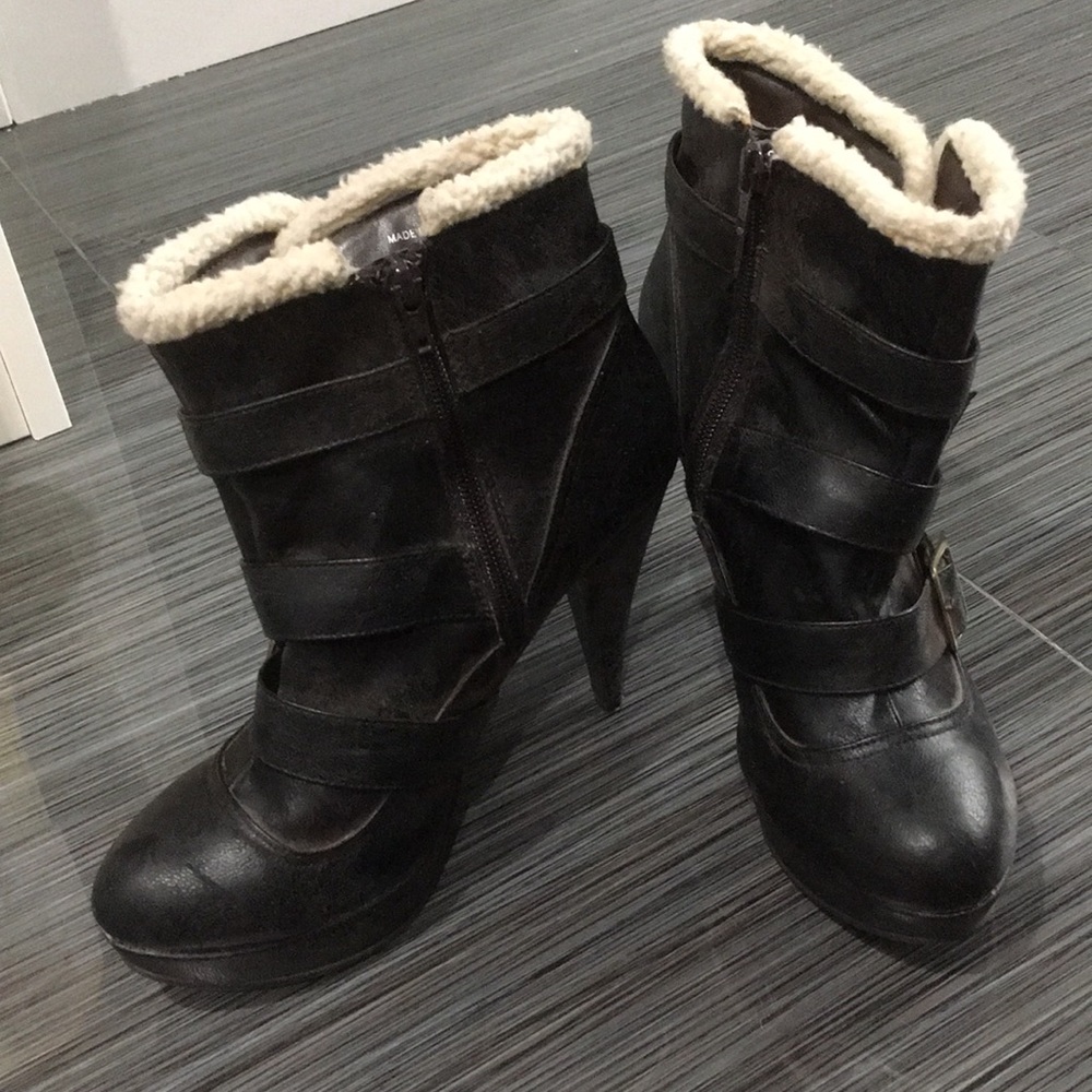 Booties - Picture 2 of 4